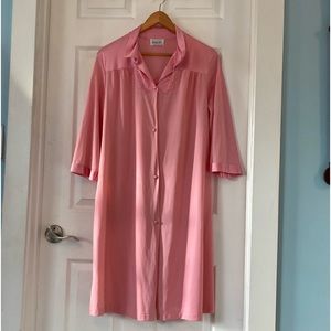 Vintage Vanity Fair Pink Bathrobe Housecoat with Pockets